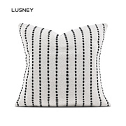 轻奢高级感现代白色黑点沙发抱枕样板房间别墅靠枕床头方枕靠垫套