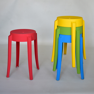 家用时尚现代吃饭凳子加厚塑料，创意成人餐桌凳办公电脑椅子可叠加
