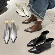 尖头欧美短靴女2023秋冬女靴子，时装粗跟瘦瘦靴，小众设计马丁靴