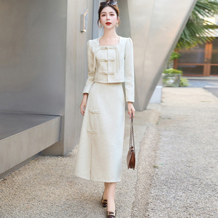 新中式设计小香风套装2024年秋季穿搭一整套时尚优雅修身显瘦套裙