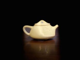 90年台湾定制德化窑 浮雕松树款白瓷石瓢壶 茶艺泡白茶红茶经典款