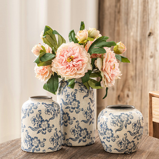 新中式青花瓷陶瓷花瓶，景德镇高级感复古摆件，客厅插花轻奢水养鲜花