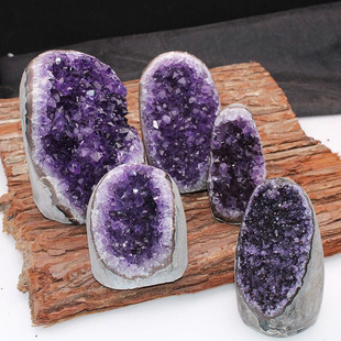 天然紫水晶原石乌拉圭紫晶簇 紫晶洞 聚宝盆摆件