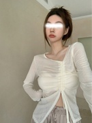 不规则V领白色长袖T恤女夏薄款修身抽绳防晒罩衫外套褶皱打底上衣