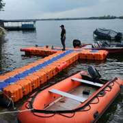浮动水平台浮筒码头游艇浮筒泊位塑料浮箱浮桥摩托艇塑料水上移动