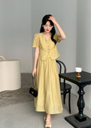 2023韩版夏两件套装女圆领单排扣短袖上衣+高腰显瘦半身长裙