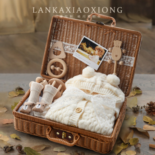 新生儿礼盒有机彩棉衣服套装婴儿春夏四季礼物宝宝木质手摇铃玩具