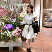 chiyiyi《傲气公主》早春法式长袖，收腰显瘦设计感白色连衣裙子女