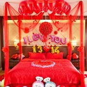 定制创意婚庆用品婚房布置玫瑰花球，卧室新房中(新房中)欧式婚礼拉花纱幔装