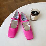 方头低跟玛丽珍鞋2024年韩版方式复古一字扣带女单鞋