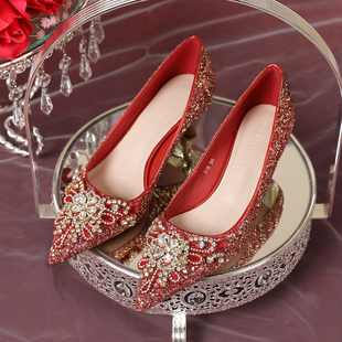 红色婚鞋新娘鞋秀禾婚纱两穿2023年细跟法式3cm低跟高跟鞋女