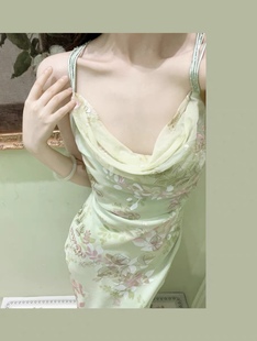 Vintage复古绡吊带斜裁连衣裙春天一抹绿长裙