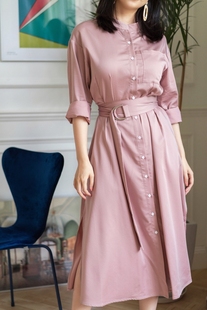 三木同款气质长袖粉色连衣裙女人味19秋宽松衬衫裙收腰长裙子