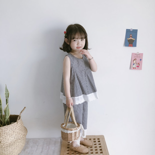 2件套24夏韩版女童宝宝洋气，复古文艺黑白，格子蕾丝花边无袖套装潮