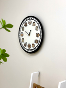 创意艺术奶油风摇摆挂钟简约创意装饰挂钟家用客厅静音免打孔钟表