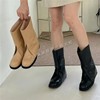 韩国冬季圆头炸街裤管靴，子女平底套筒时装，女鞋米色切尔西靴中筒靴