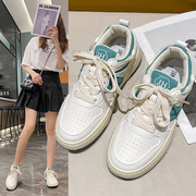 小白鞋女时尚休闲运动板鞋系带，2022低帮大头鞋子学生韩版女鞋