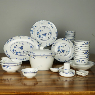 景德镇陶瓷器56头骨瓷餐具，套装青花釉中彩玲珑花藤碗碟碗盘
