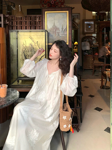 酒午法式温柔风2024女春新天丝，绣花长裙高级感白色，长袖仙仙连衣裙