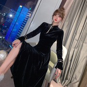 黑色礼服裙2023秋装年轻款，喇叭袖蝴蝶结，中长款丝绒连衣裙3566