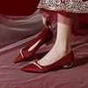 红色婚鞋女低跟中式秀禾订婚新娘，鞋2023年尖头平底单鞋不累脚