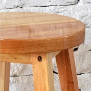 定制摄影高脚凳木质服装店厨房用白色，吧台椅木头实木，高吧椅(高吧椅)北欧酒