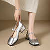 法式复古银色玛丽珍鞋女2024方头粗跟单鞋，一字扣带浅口小皮鞋