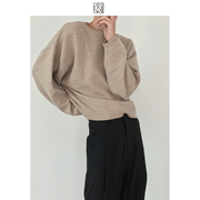 COLN Classic 经典系列wool short knit纯色宽松蝙蝠袖羊毛毛衣