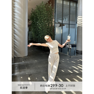 yangle_短袖t恤女2024年夏季设计感小众休闲简约圆领修身上衣