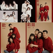 简约时尚亲子中国红针织毛衣，新年红色主题服装影楼六口全家福