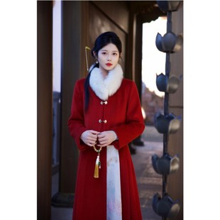 红色新中式国风马面裙套装女冬季新年毛呢夹棉上衣半身裙两件套