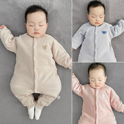 婴儿连体衣秋冬保暖夹薄棉新生儿加厚睡衣0-2岁爬服宝宝长袖衣服