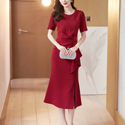 酒红礼服鱼尾裙女式2024夏季高档短袖气质收腰显瘦长款连衣裙