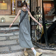2023夏季韩版连衣裙无袖圆领小个子黑白格撞色孕妇装时尚款背心裙