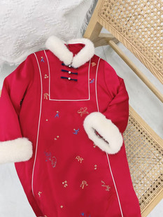女童冬季汉服民族风，长袖夹棉旗袍红色刺绣新年服毛领裙棉服