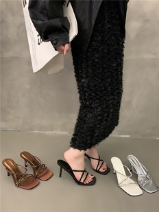 韩版时尚细跟银色高跟鞋一字带，凉拖女鞋2024春夏法式时装凉鞋