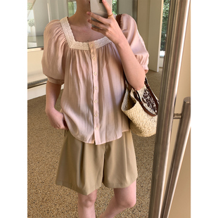夏法式(夏法式)宽松上衣粉色小衫蕾丝拼接显瘦衬衫女气质米色衬衣