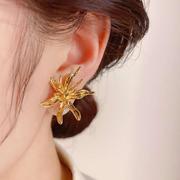 镀金保色高级感法式耳钉个性冷淡风金属花朵夸张珍珠耳环耳饰
