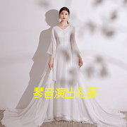 民乐独唱礼服成人女中国风白色，长裙年会表演中学生，艺考古筝演出服