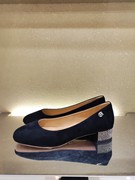 roberta诺贝达女鞋2022春单鞋，rs28801粗跟水钻，跟低跟方跟简洁