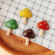 日本制美浓烧zakka可爱蘑菇陶瓷筷子架箸置摆件毛笔架礼物