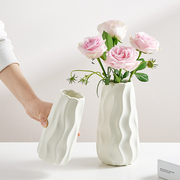 高级感奶油白色陶瓷，花瓶水培鲜花，插花摆件客厅餐厅装饰品简约现代