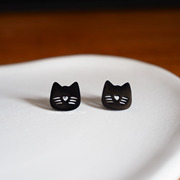 黑色桃心猫咪可爱趣味，小巧百搭简约中性钛钢，防过敏耳钉耳饰耳夹