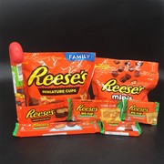 reese'smilkchocolatepeanutbuttercups花生酱，夹心巧克力杯