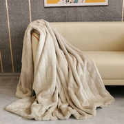 米灰色剪条仿皮草毯子，家居休闲毯仿兔毛，毛皮毯沙发毯保暖盖毯