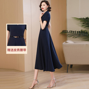 夏季藏蓝色连衣裙女中长款2024正式场合显瘦通勤西装，领职业裙