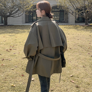 灰绿色短款风衣女小个子，春秋季2023韩系风格穿搭chic气质外套