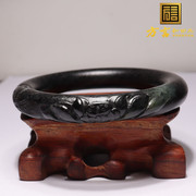 佩戴和田玉新疆漆黑如墨美人，鬓墨玉籽料花开富贵内径，53mm玉手镯n