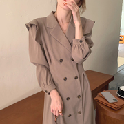 韩国chic秋季法式复古西装领双排扣收腰显瘦泡泡袖风衣式连衣裙女