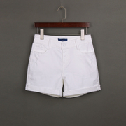 夏季薄款白色短裤翻边牛仔裤，女2021款外贸原单大码宽松显瘦三分裤